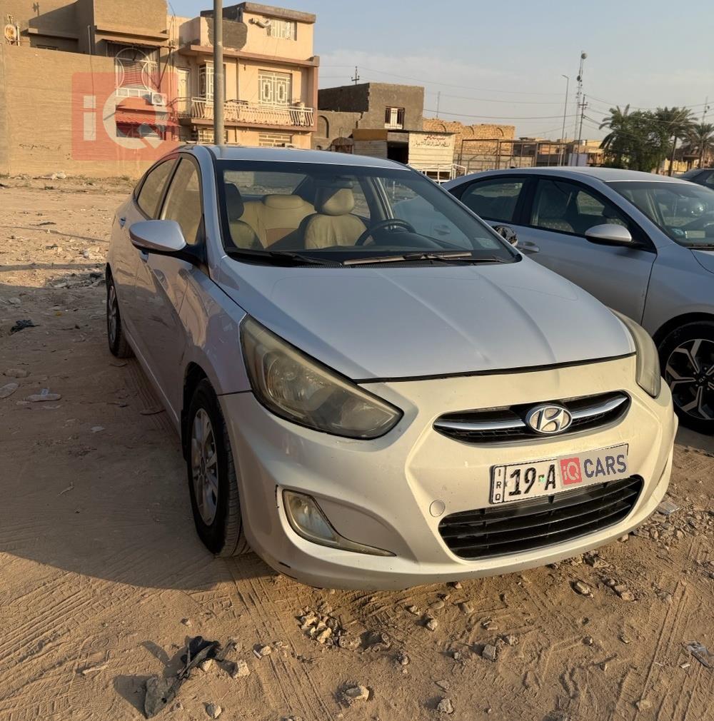 هیوندای ئەکسنت